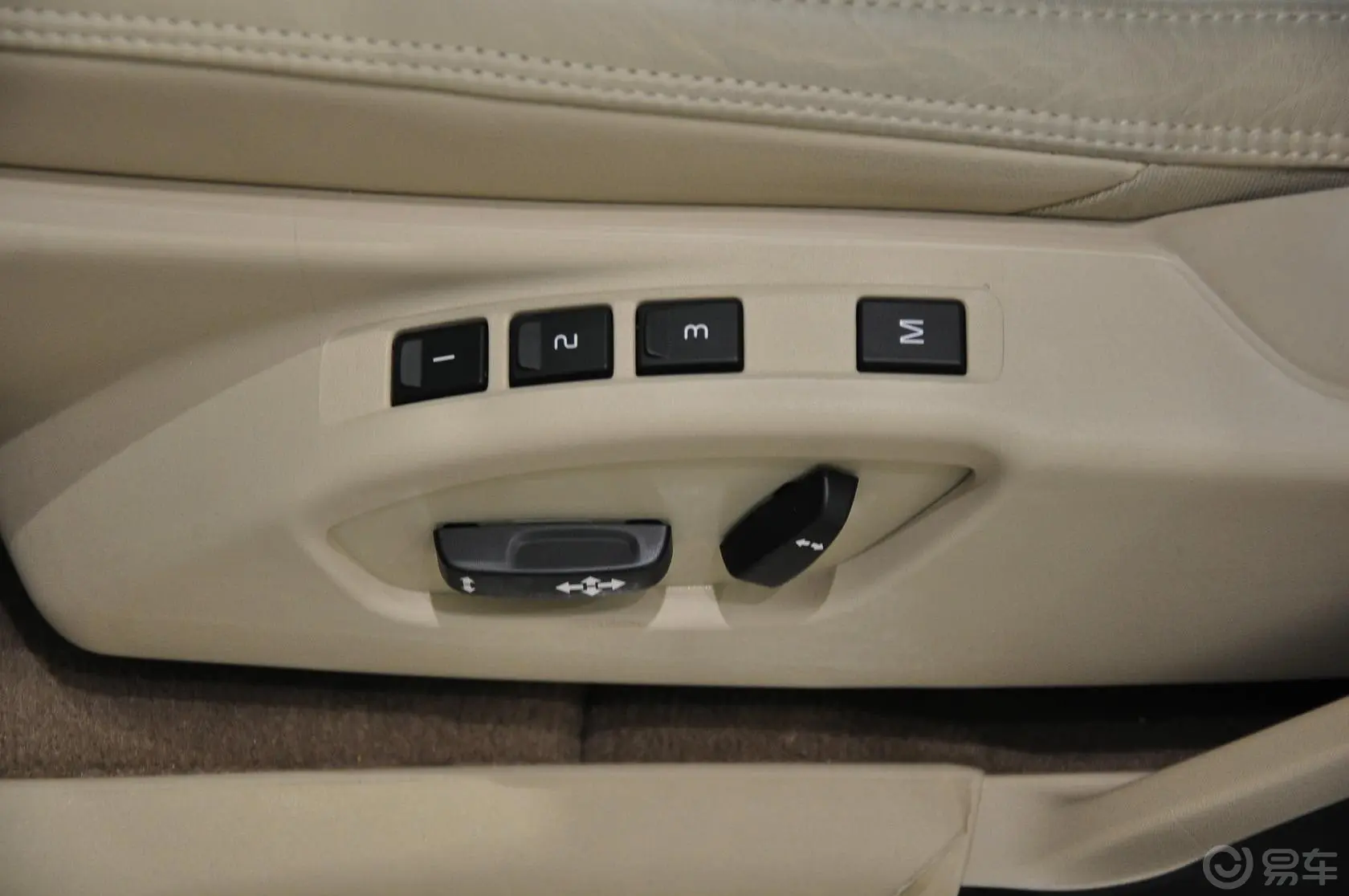 沃尔沃S60(进口)2.0T 智雅版座椅调节键