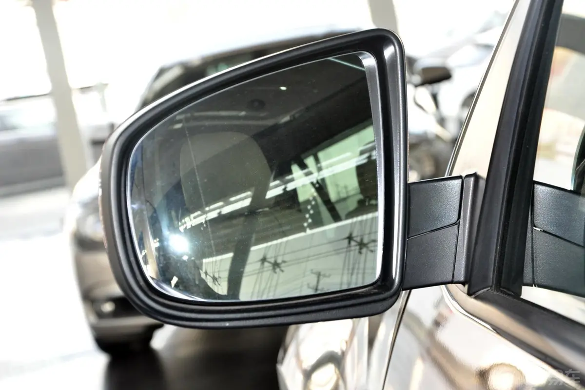 宝马X5(进口)xDrive35i 豪华型后视镜镜面（后）