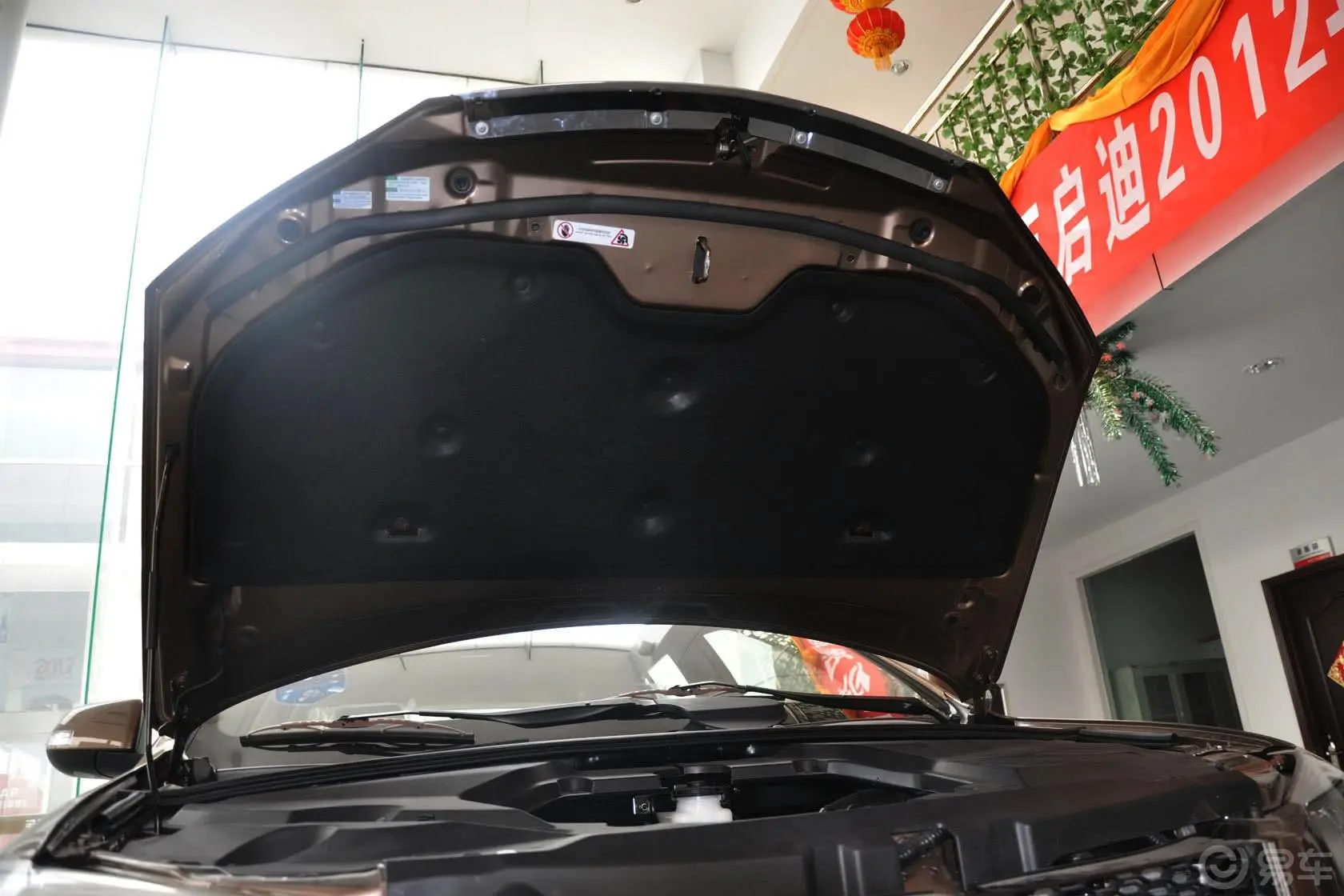 比亚迪S62.0L 手动 精英型 劲悦版内饰