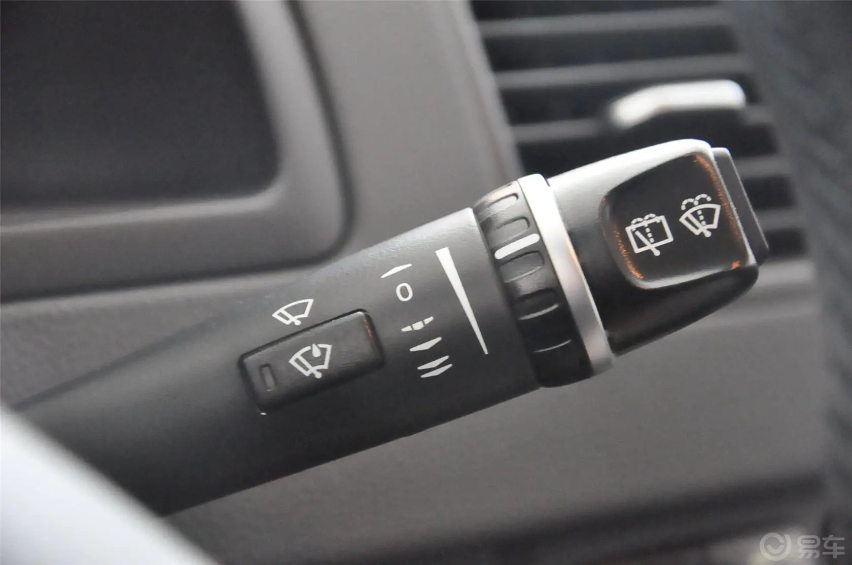 沃尔沃XC902.5T T5 豪华版雨刷器开关