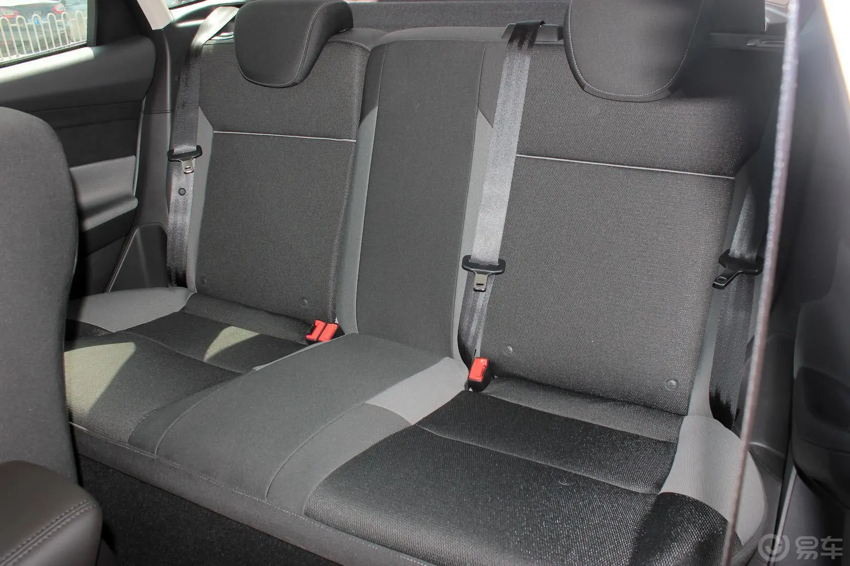 福克斯两厢 1.6L 自动 舒适型后排座椅