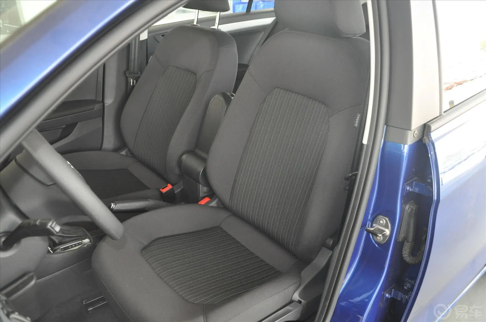 捷达1.6L 自动舒适型驾驶员座椅