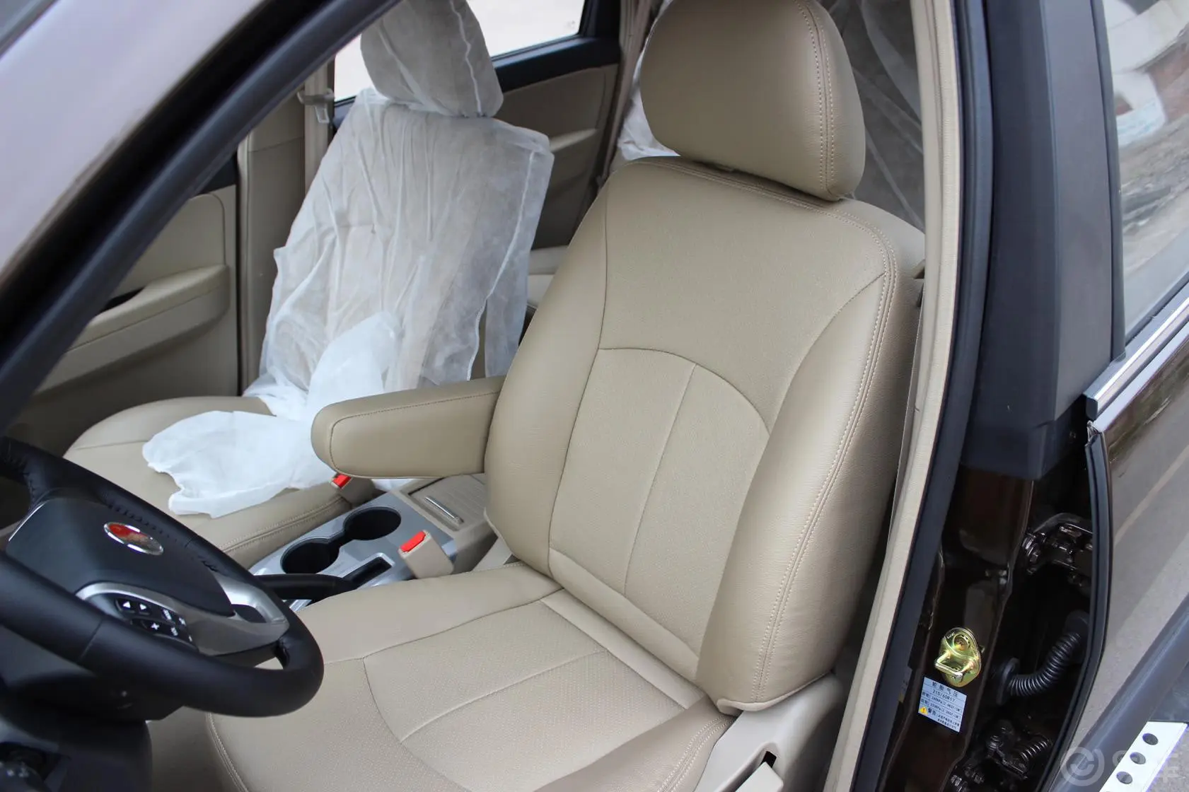 景逸SUV1.6L 手动 尊享型驾驶员座椅