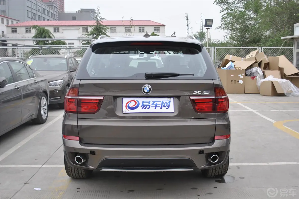 宝马X5(进口)xDrive35i 豪华型外观