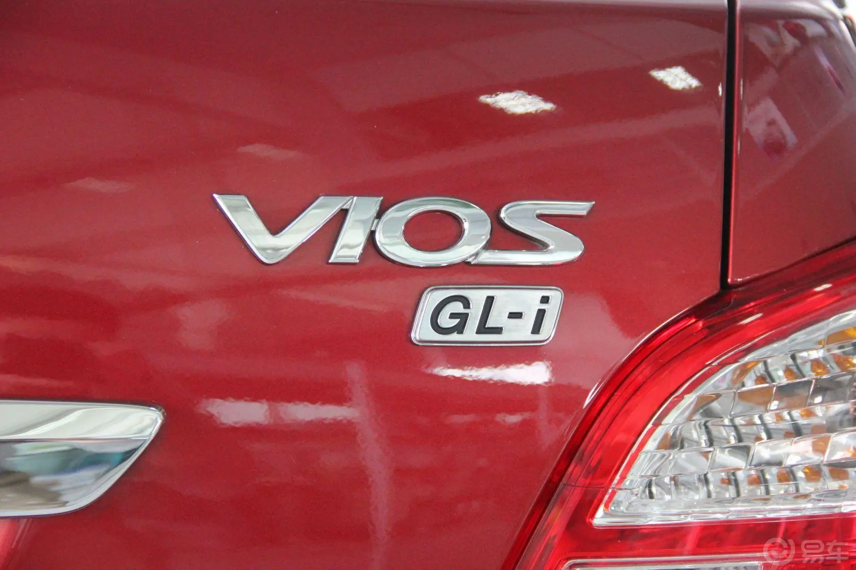 威驰1.6L GL-i 天窗版 自动尾标