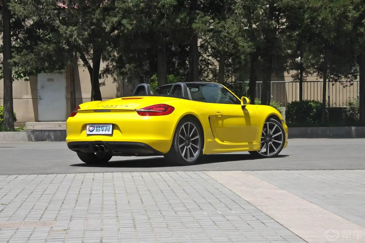 BoxsterBoxster S 3.4侧后45度车头向右水平