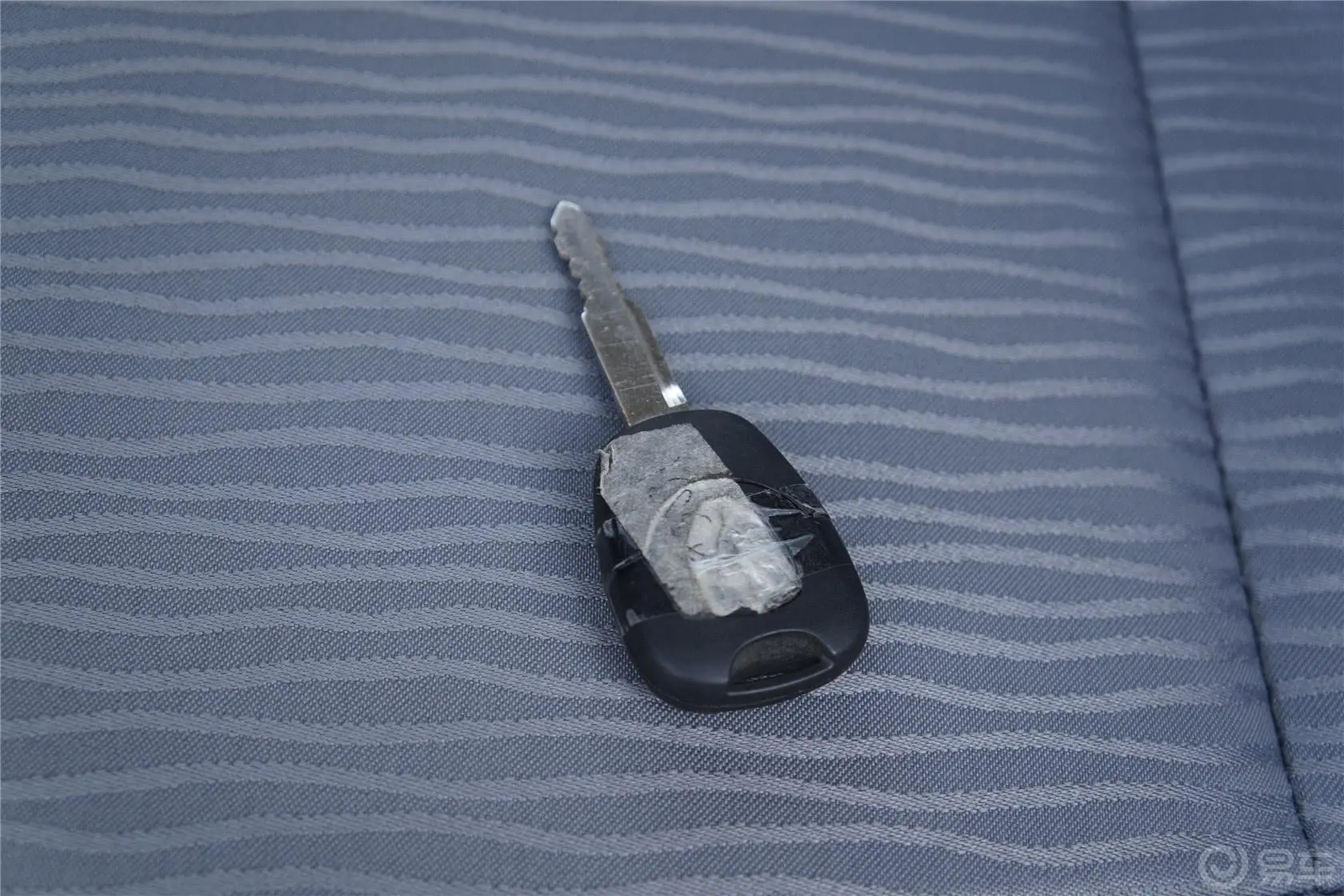 金杯大海狮大海狮W 2.4L 手动 标准型 汽油钥匙
