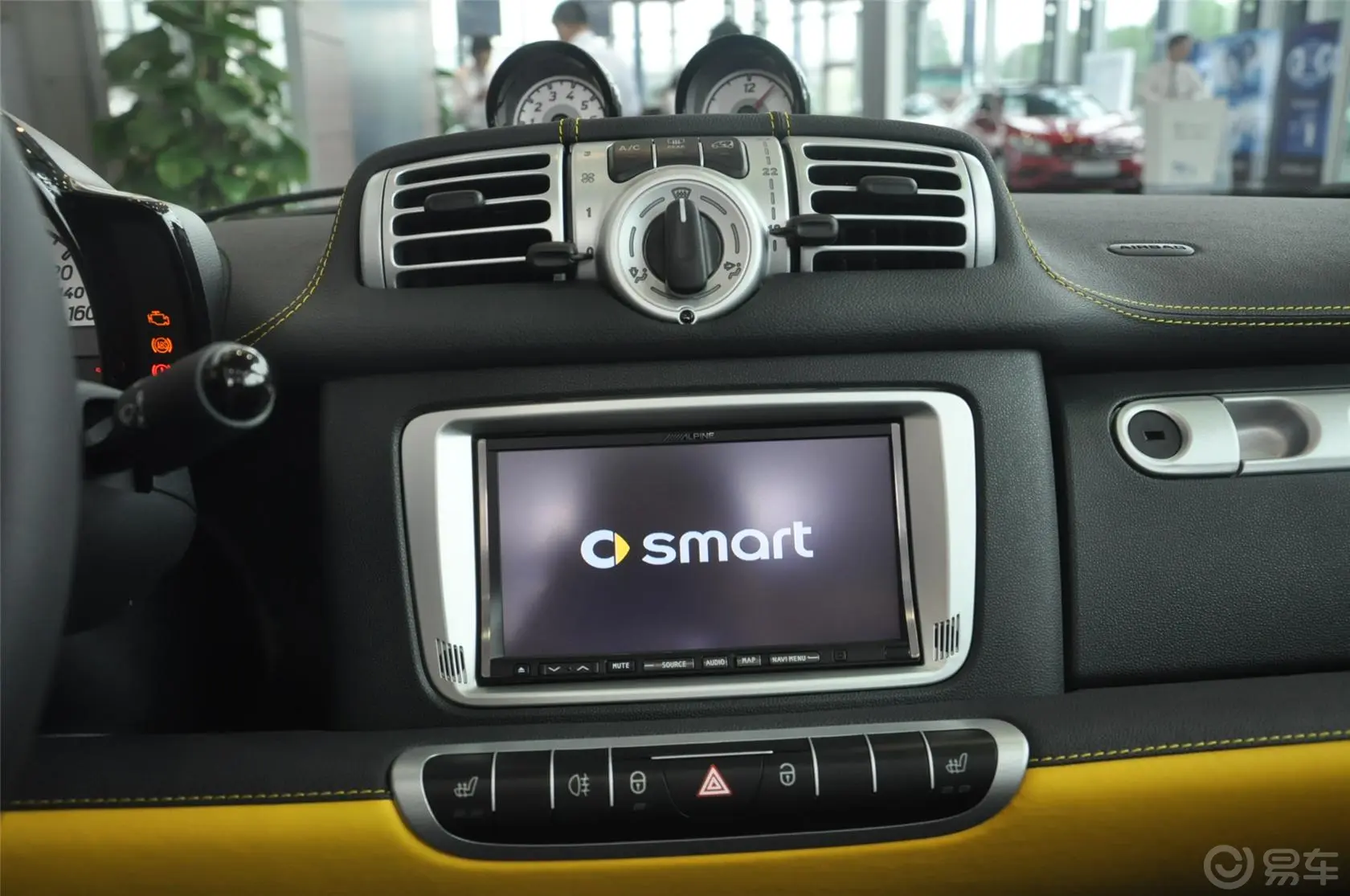 smart fortwo1.0T 敞篷城市游侠特别版音响