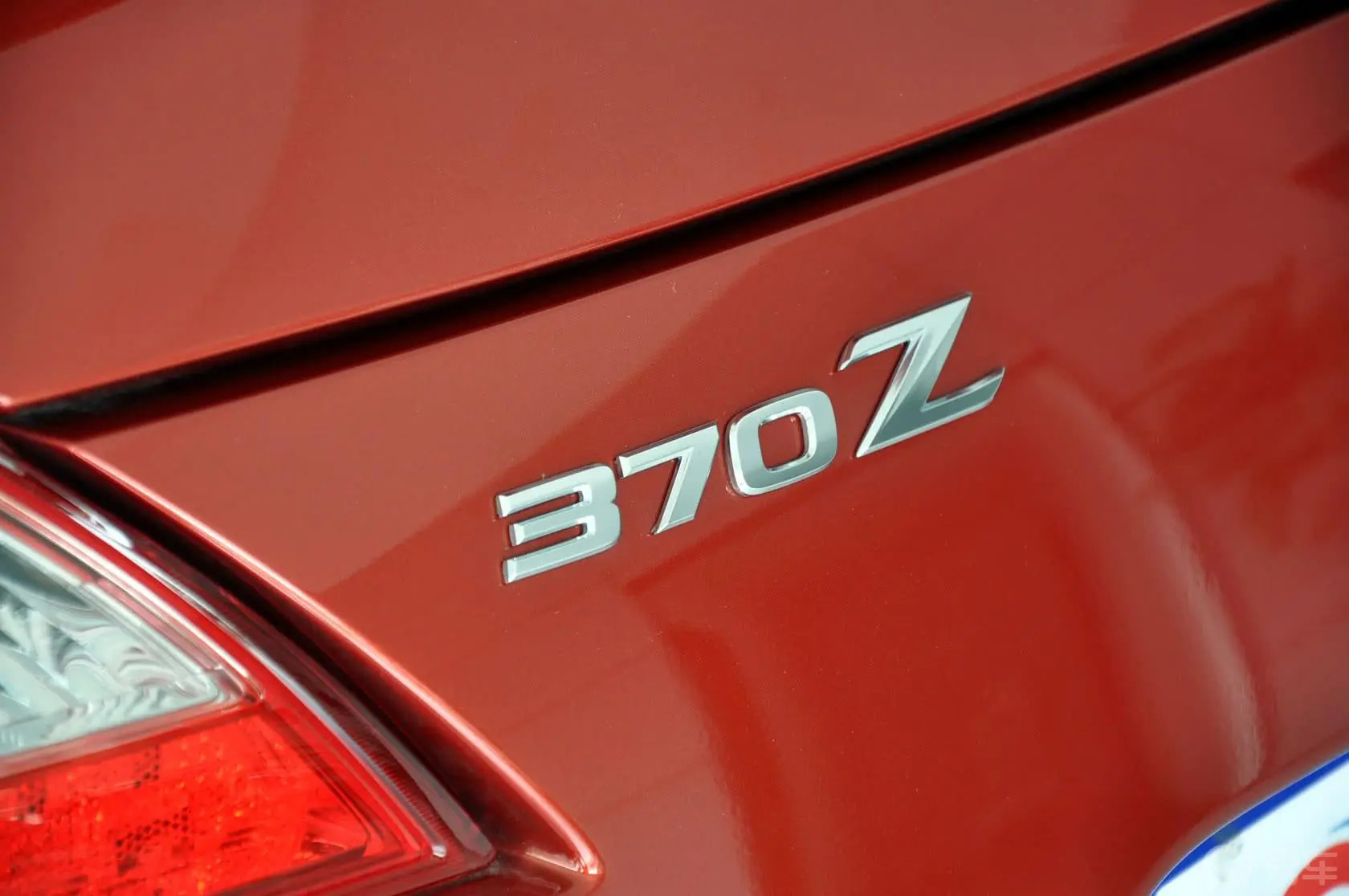 日产370Z370Z  Coupe尾标