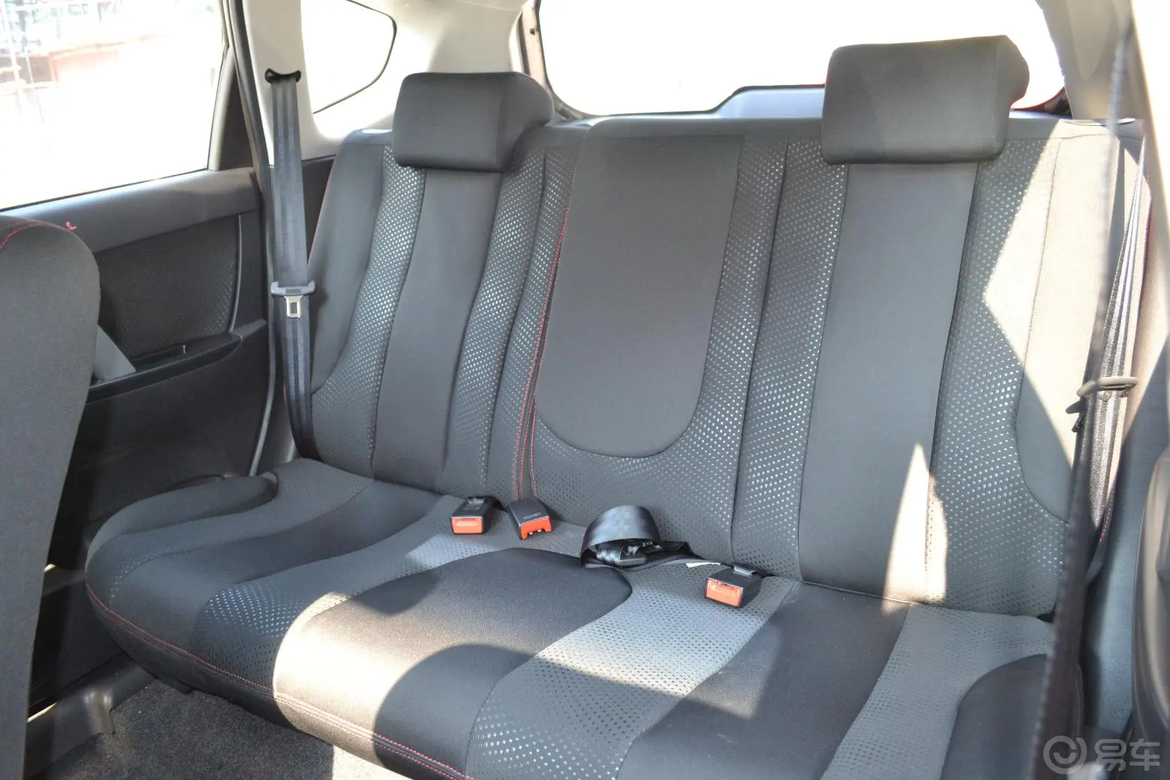 长安CX201.4L 手动 运动版 国IV后排座椅