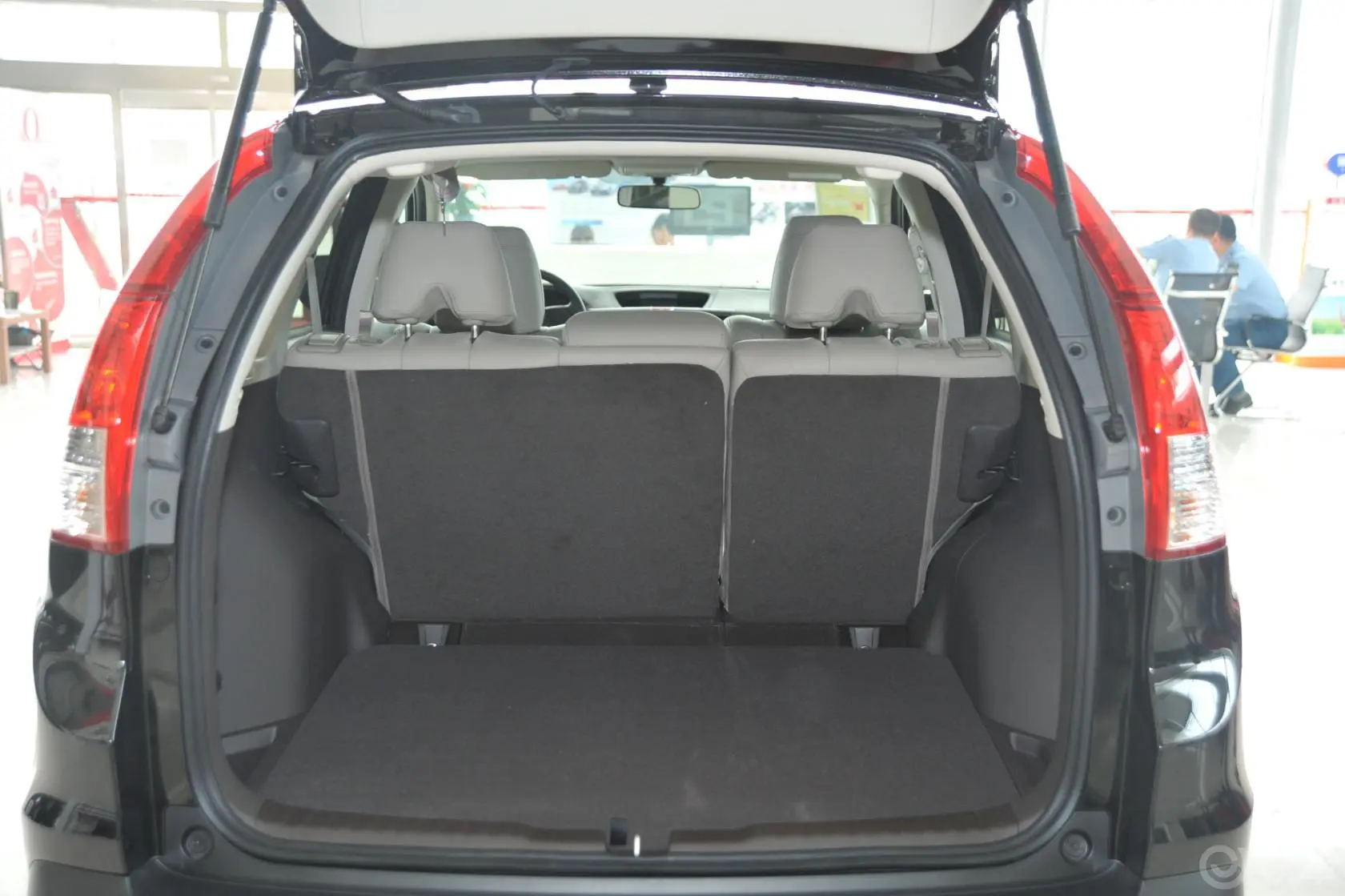 本田CR-V2.0L 两驱 都市版行李箱空间