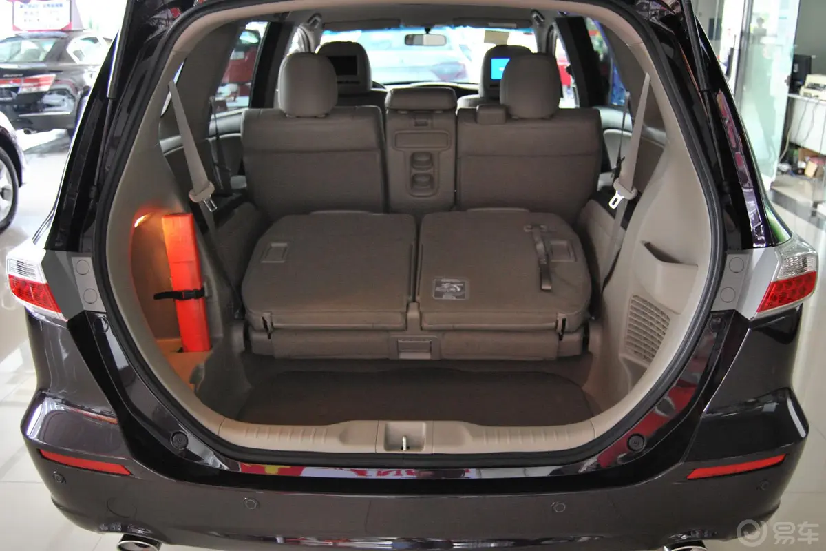 奥德赛2.4L 自动 舒适版行李箱空间
