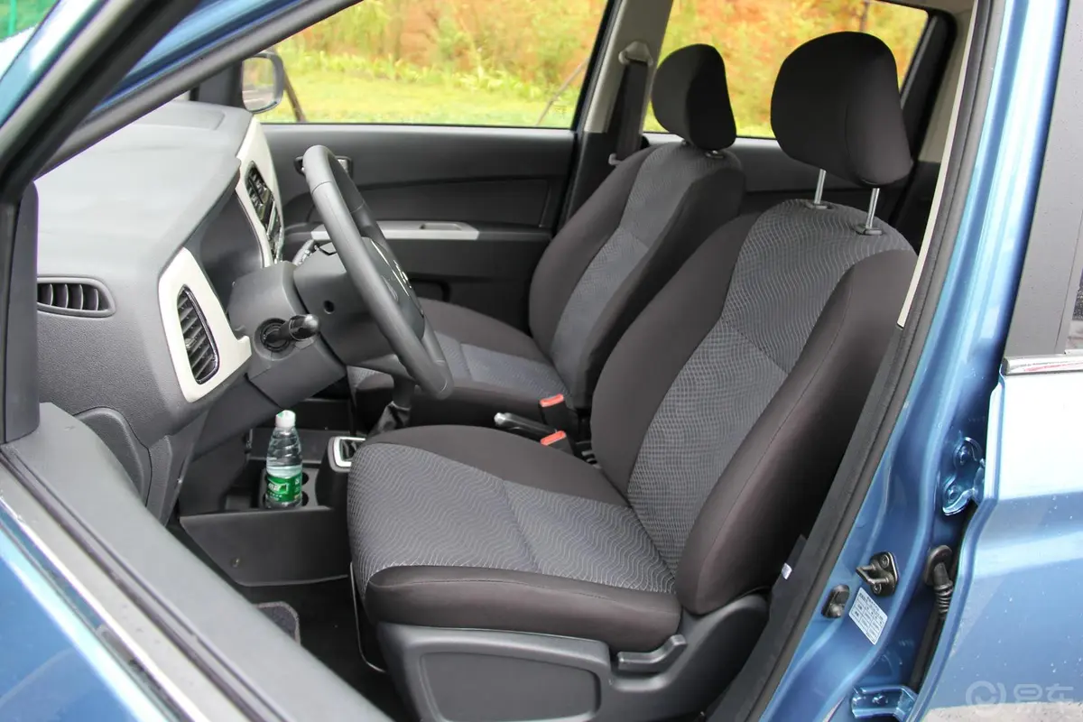 欧力威1.4L 手动 劲享版驾驶员座椅