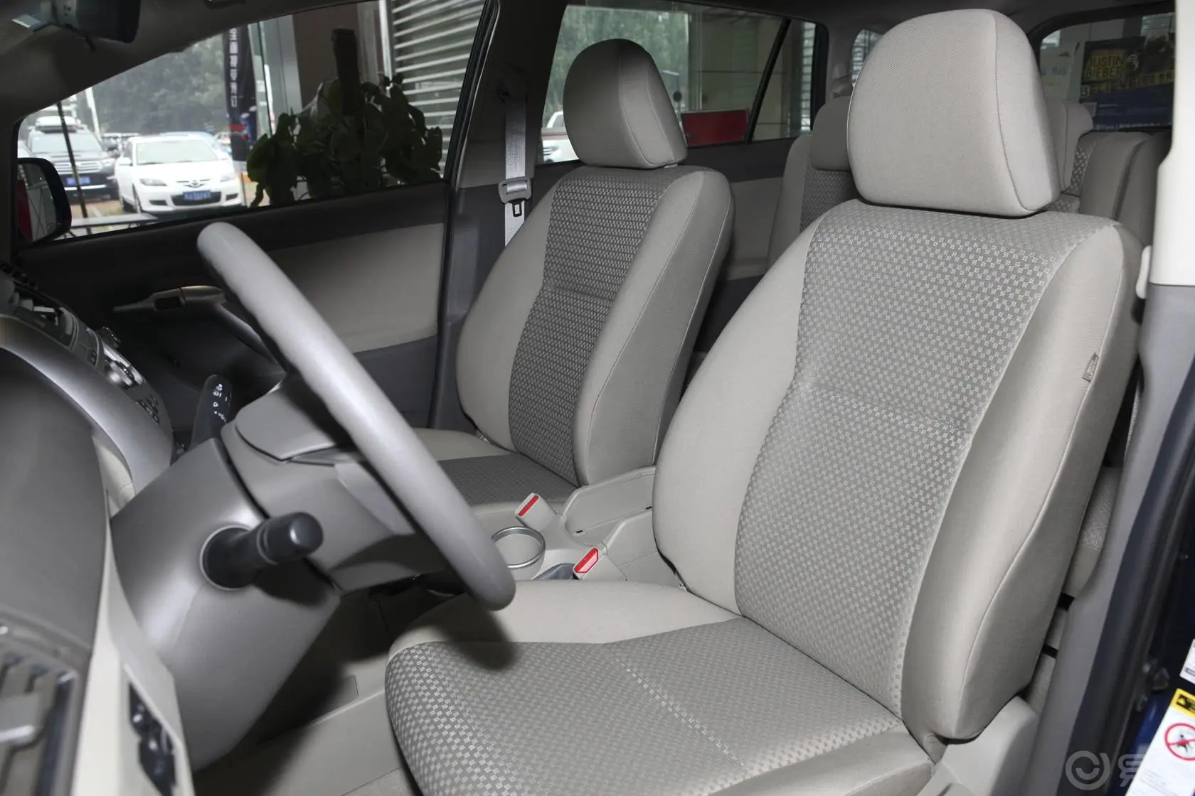 逸致1.8L 自动 舒适多功能版驾驶员座椅