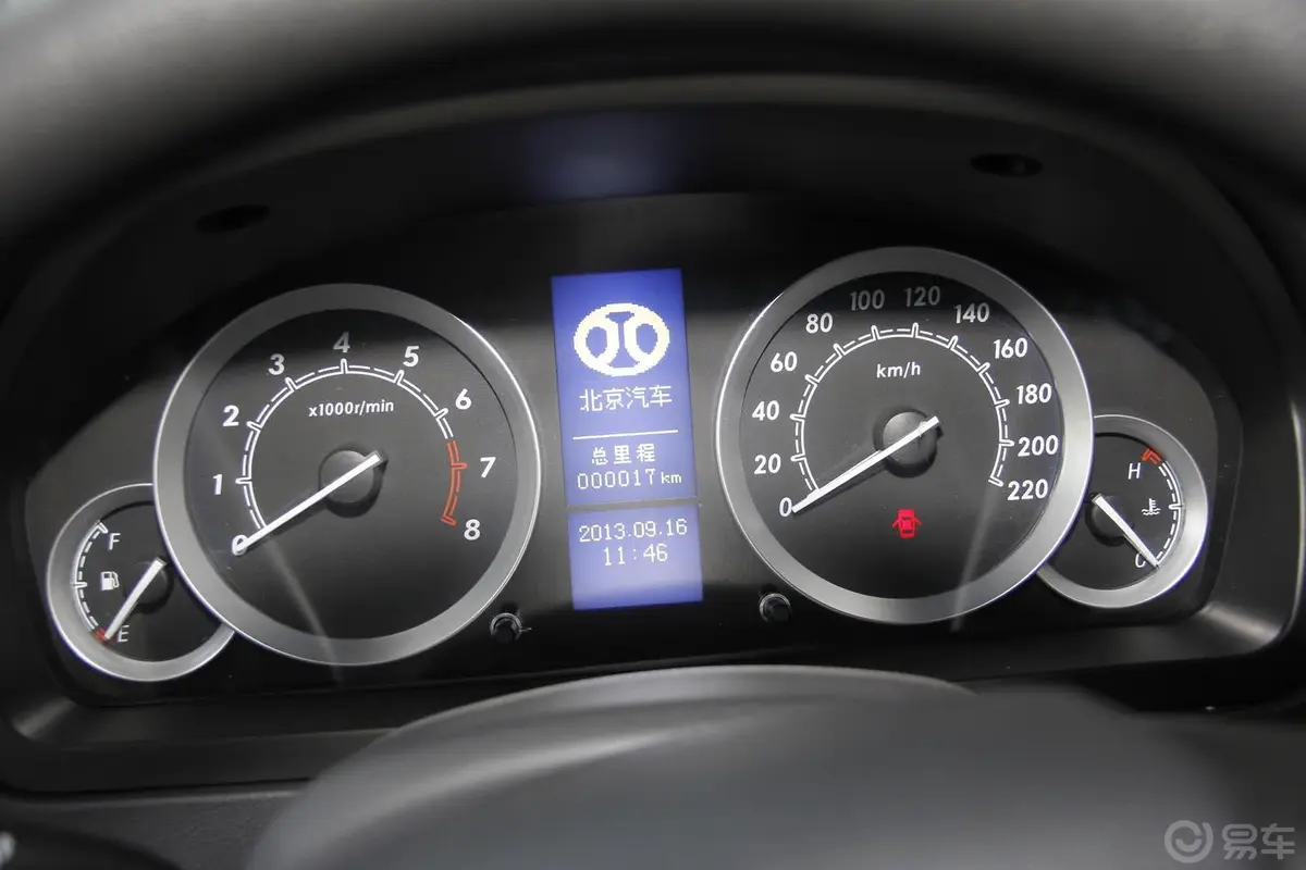 北京汽车E系列三厢 1.3L 手动 乐天版仪表盘