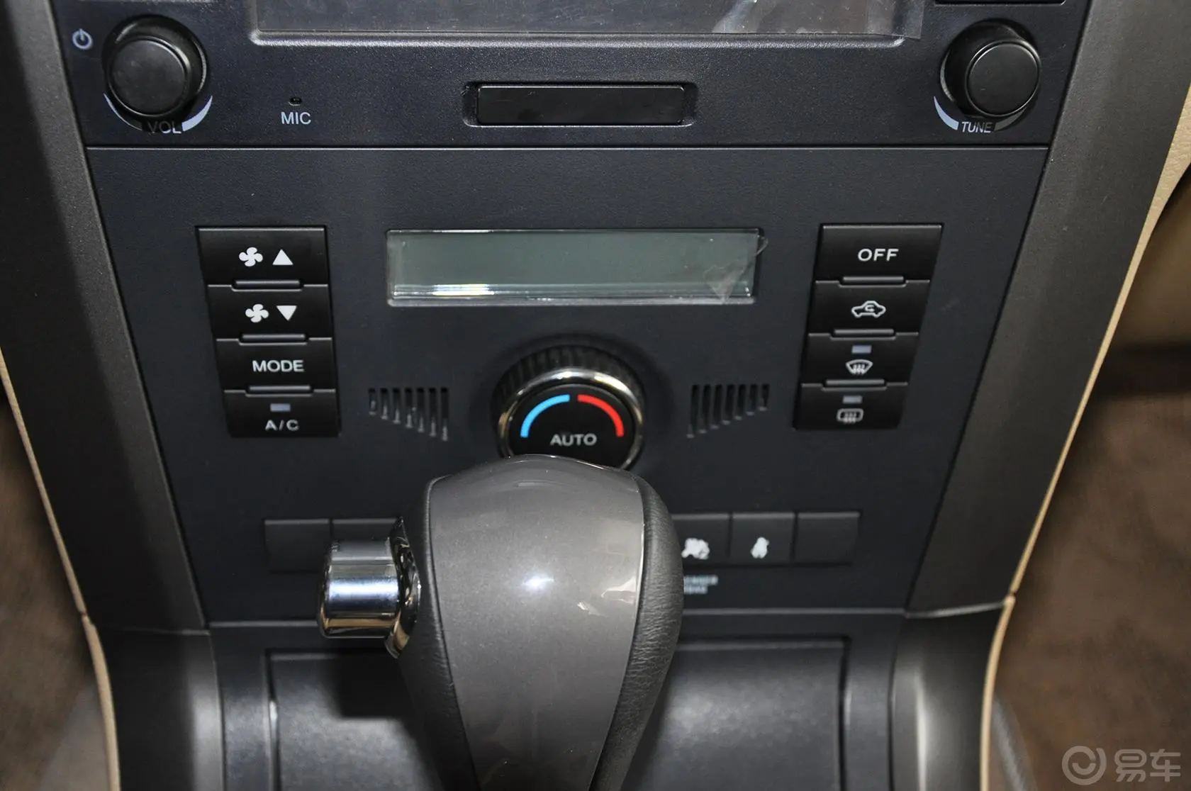 哈弗H5经典欧风版 绿静 2.0T 自动 两驱 舒适型空调