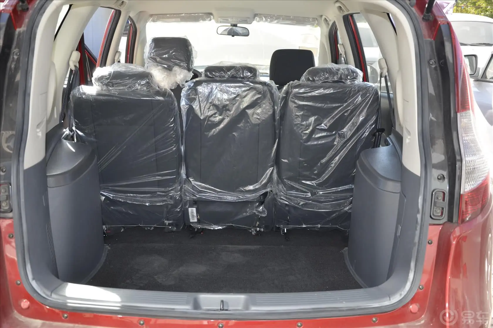 和悦A301.5L 手动 舒适型行李箱空间