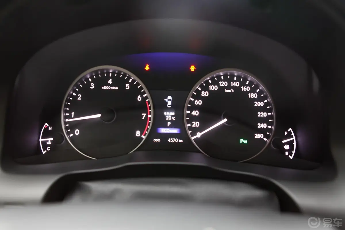 雷克萨斯ES300h 豪华版仪表盘背光显示