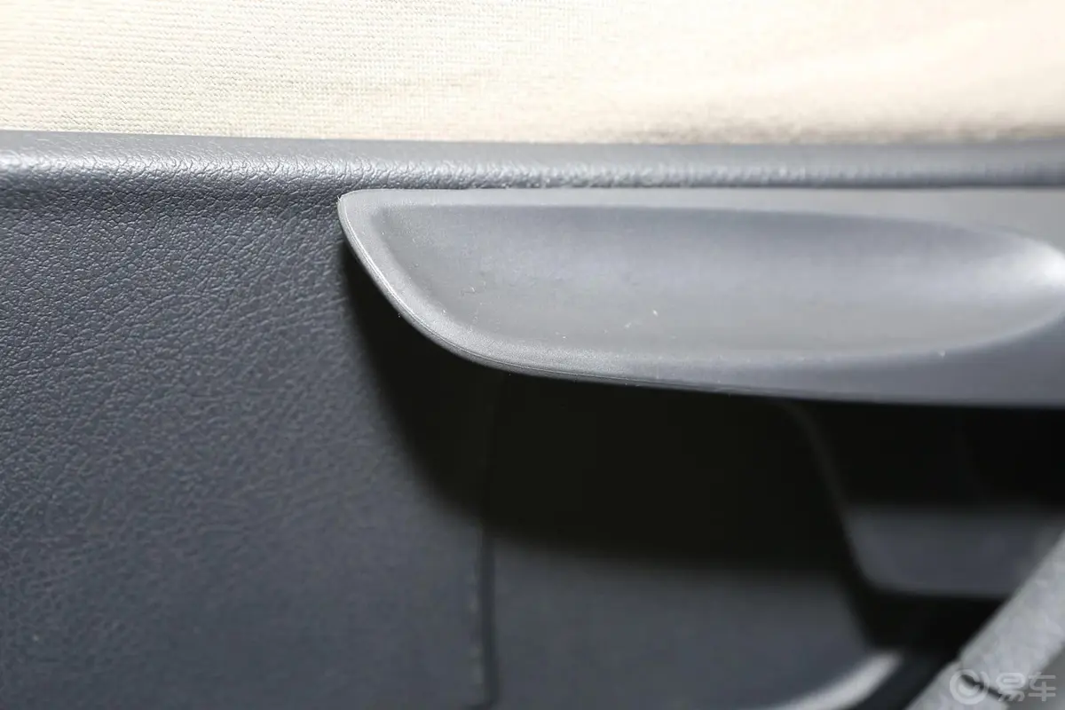 Polo1.6L 手动 舒适版座椅调节键