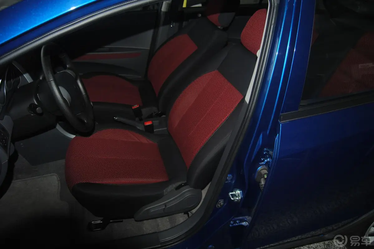 丘比特1.3L 手动 GL Csport 炫酷版驾驶员座椅