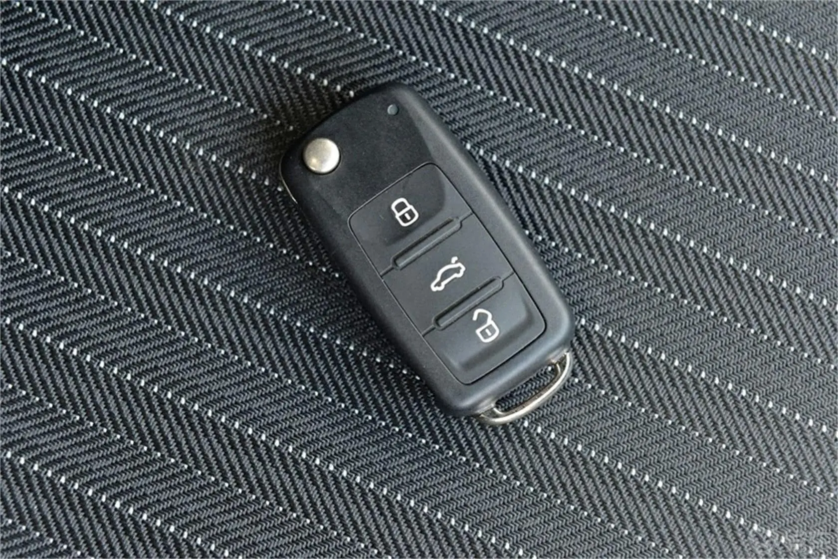 捷达1.4L 手动舒适型钥匙