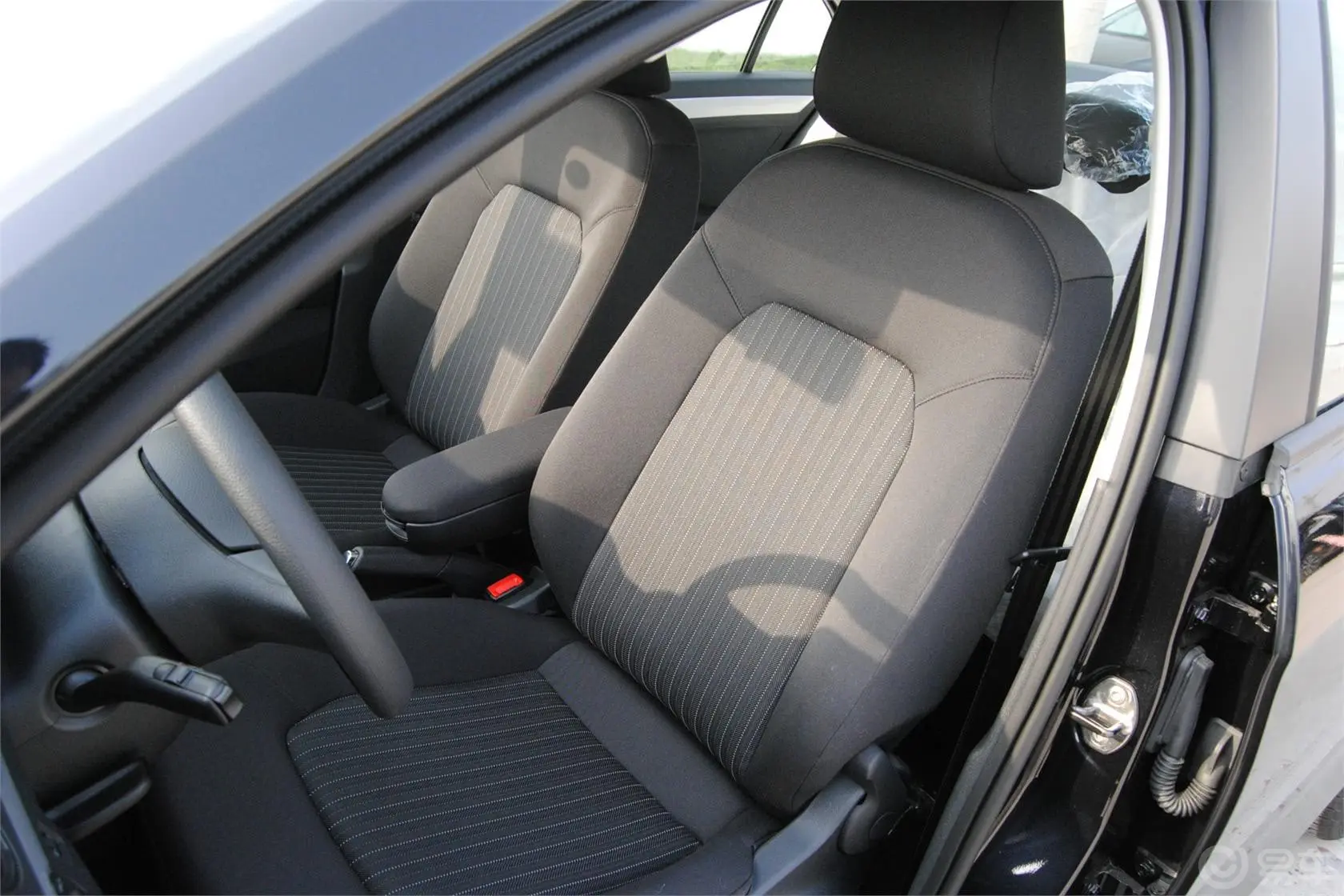 捷达1.4L 手动舒适型驾驶员座椅