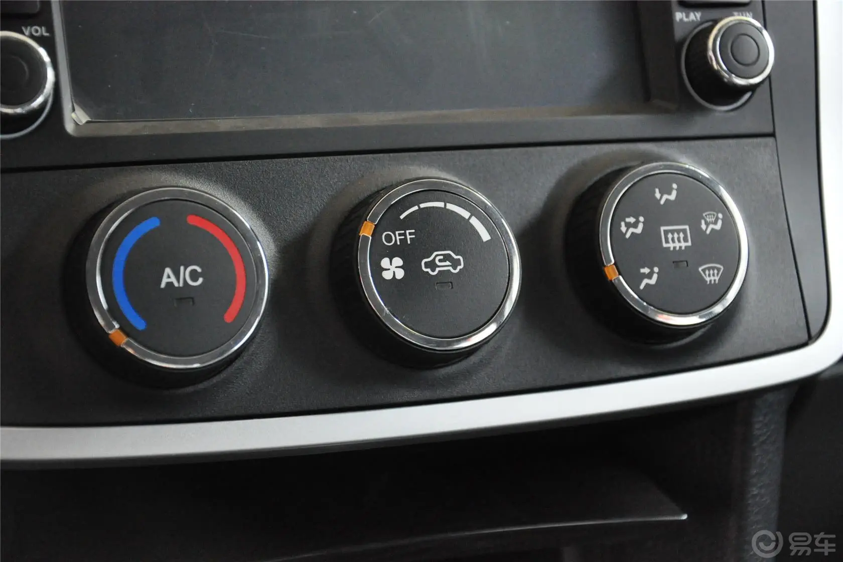 众泰Z3001.5L 驾值版 手动 舒适型空调