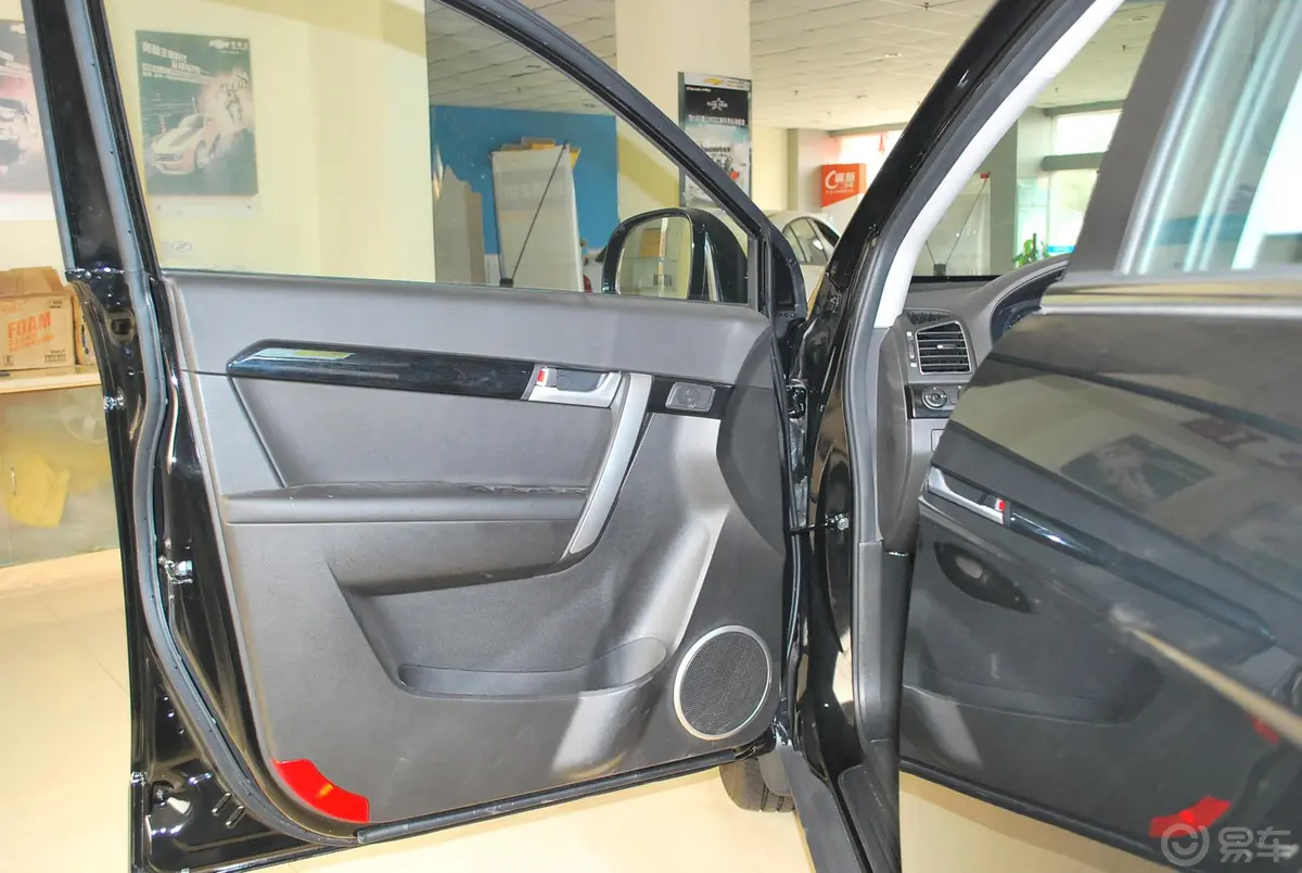 科帕奇2.4L 自动 7座 城市版驾驶员侧车门内门板