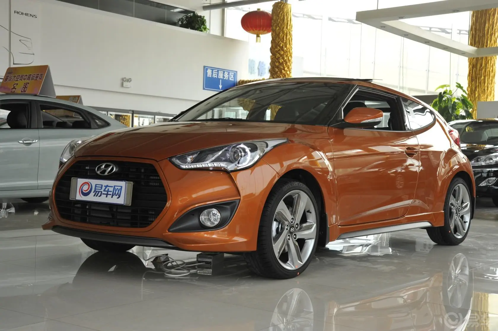 Veloster飞思1.6T 自动 豪华版侧前45度车头向左水平