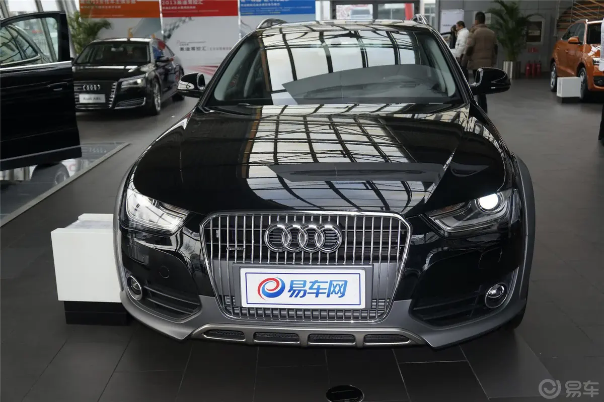 奥迪A4(进口)40TFSI allroad quattro 舒适型