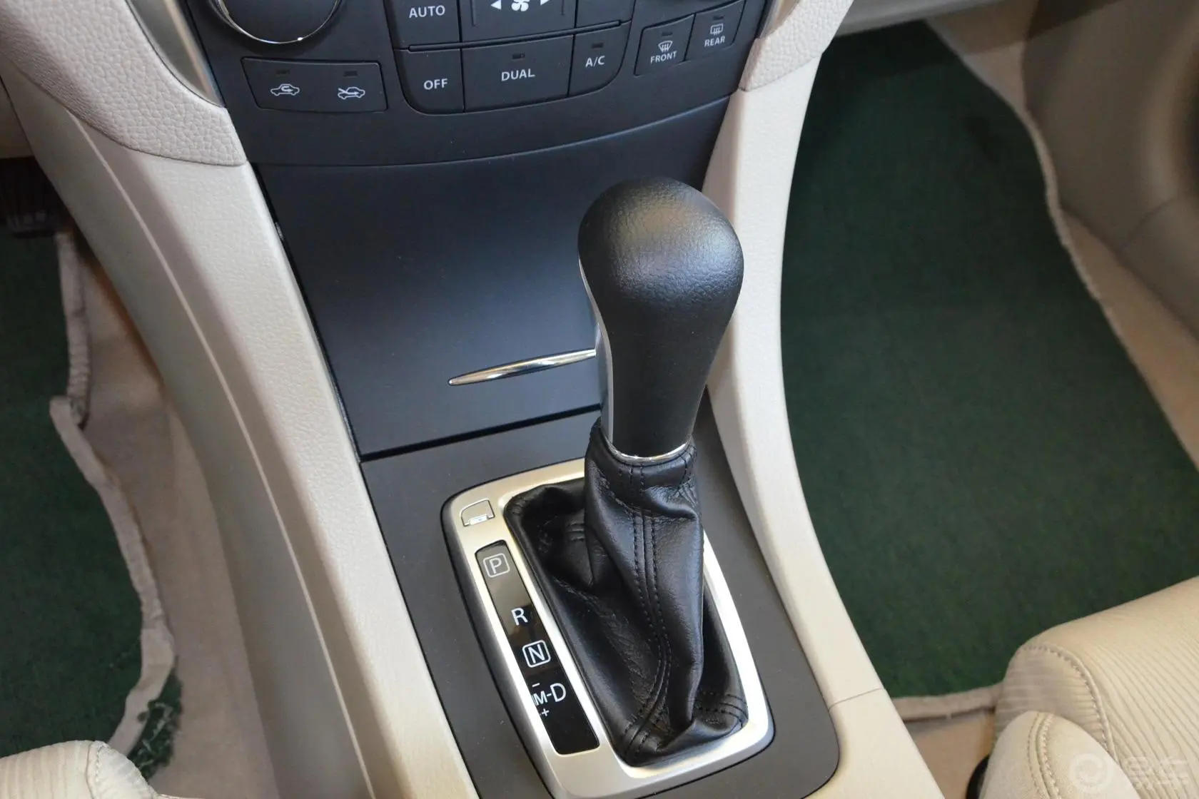 凯泽西2.4L 自动 两驱 标准版换挡杆