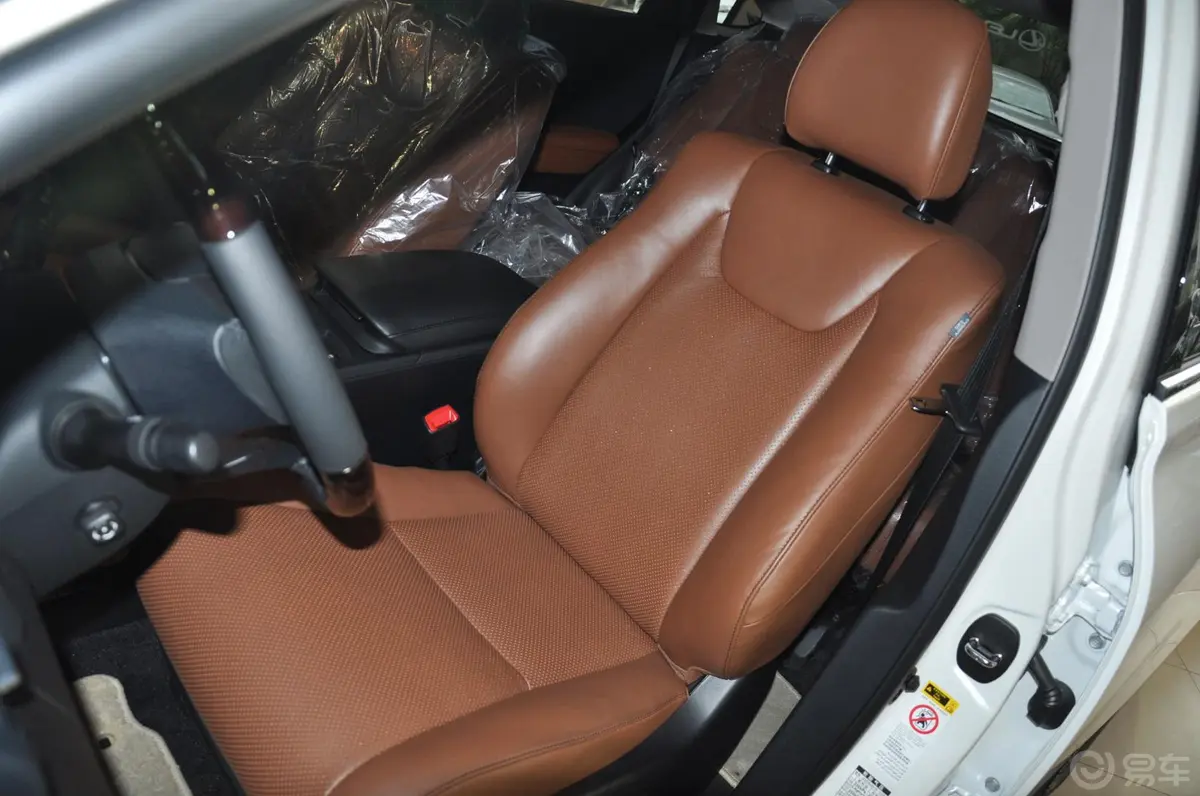雷克萨斯RX450h 尊享版驾驶员座椅