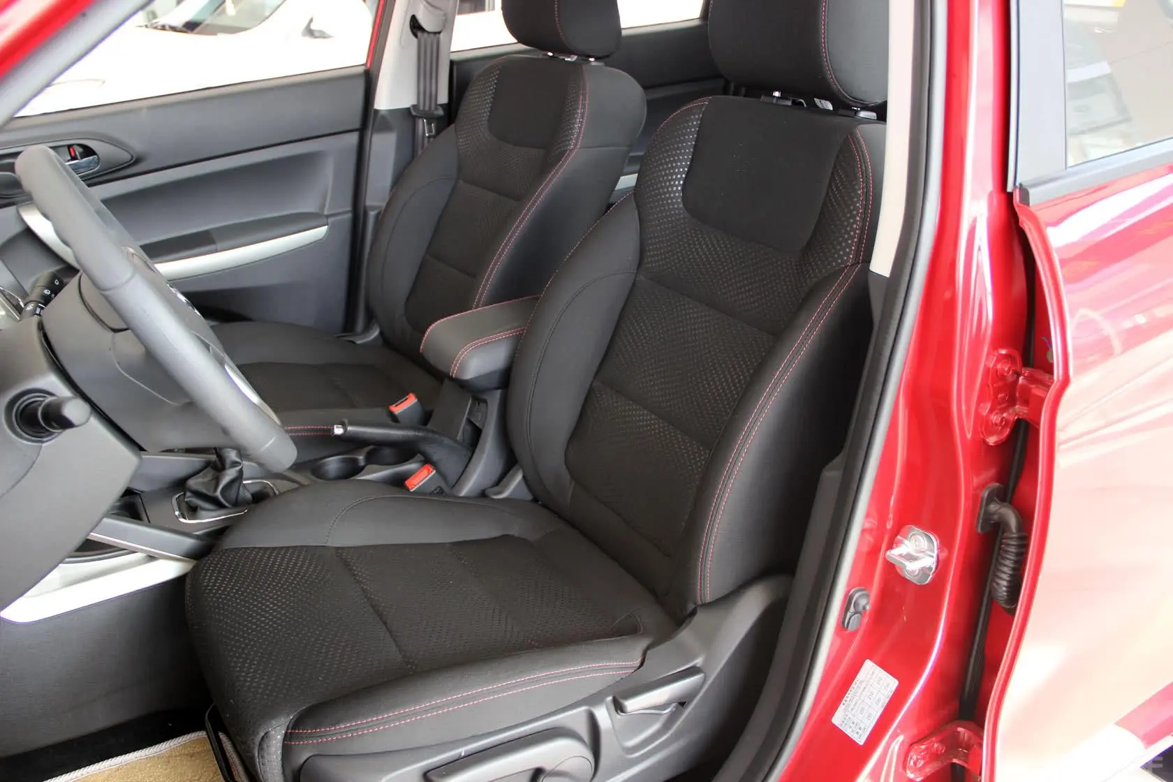 长安CS351.6L 手动 舒适型 国IV驾驶员座椅