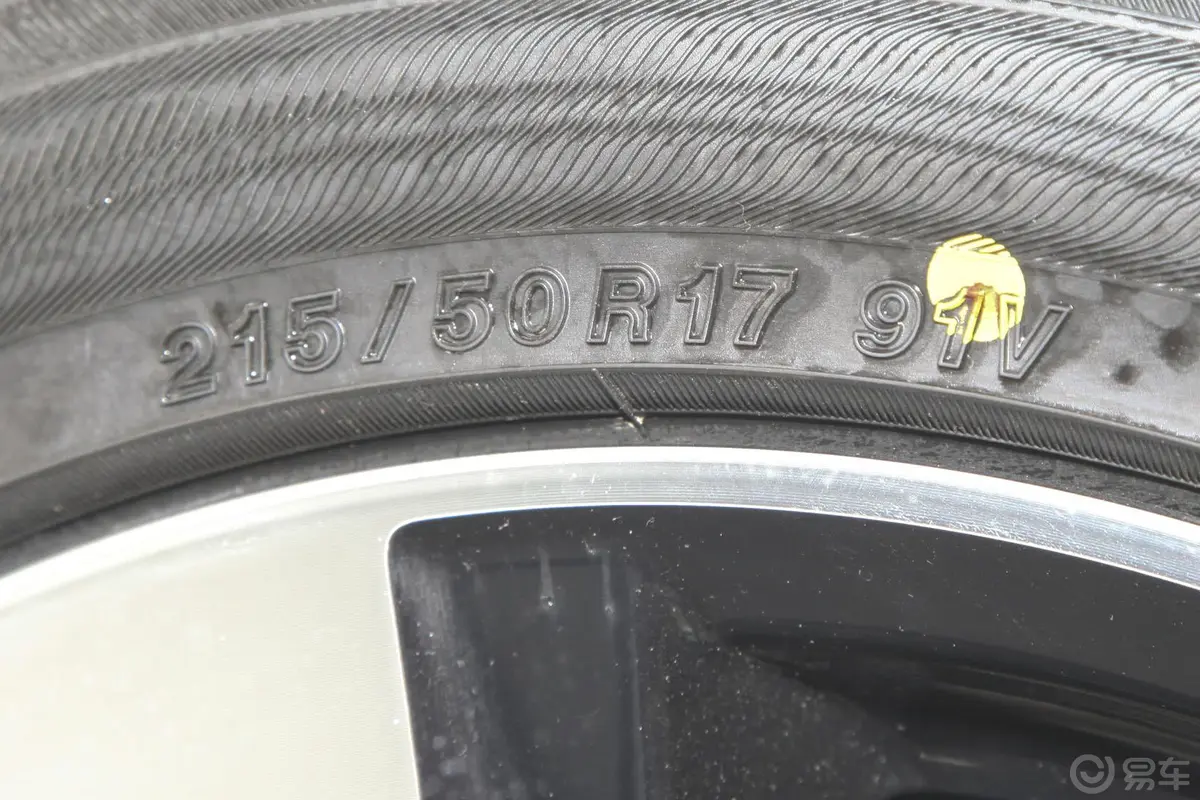 杰德1.8L CVT 豪华尊享型（五座）轮胎规格