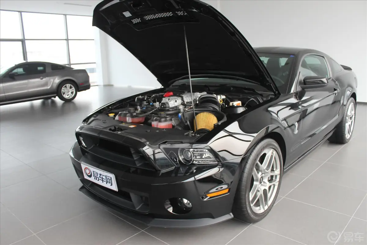 Mustang5.8T 手动 GT500发动机盖开启