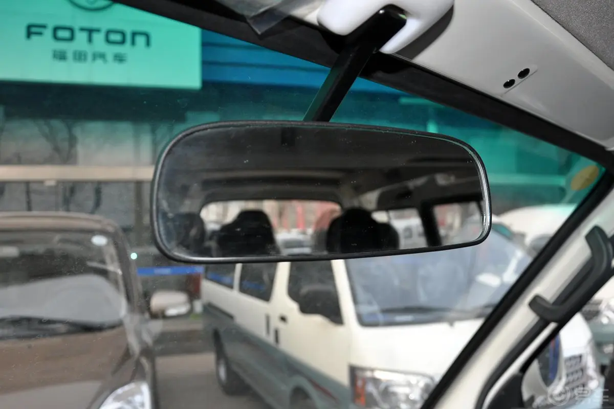 福田风景2.0L 手动 标准型 汽油 长轴内后视镜