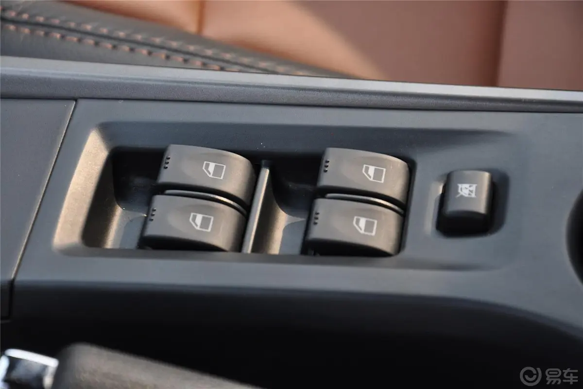 海马S51.6L 手动 智臻型车窗升降键