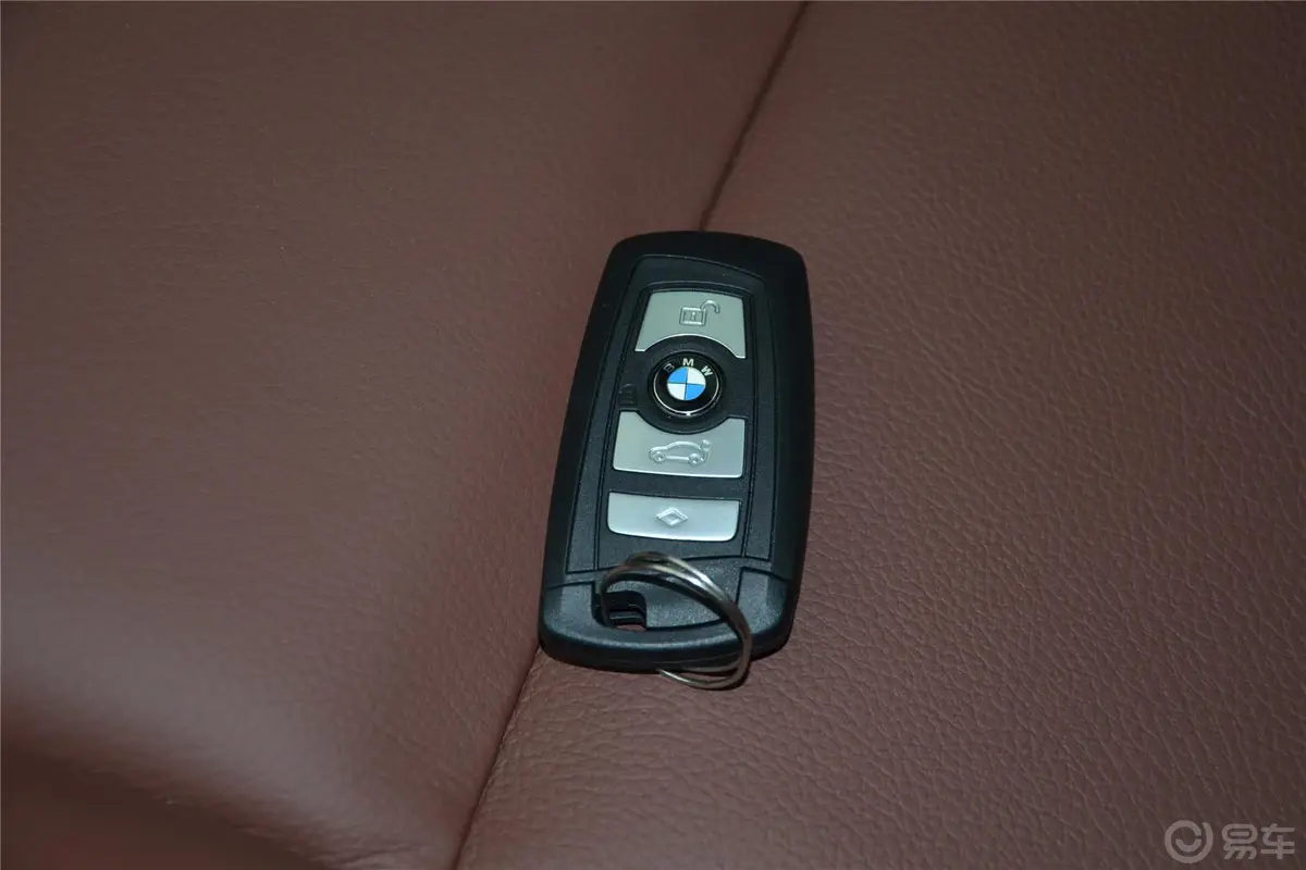 宝马5系(进口)528i 旅行轿车钥匙
