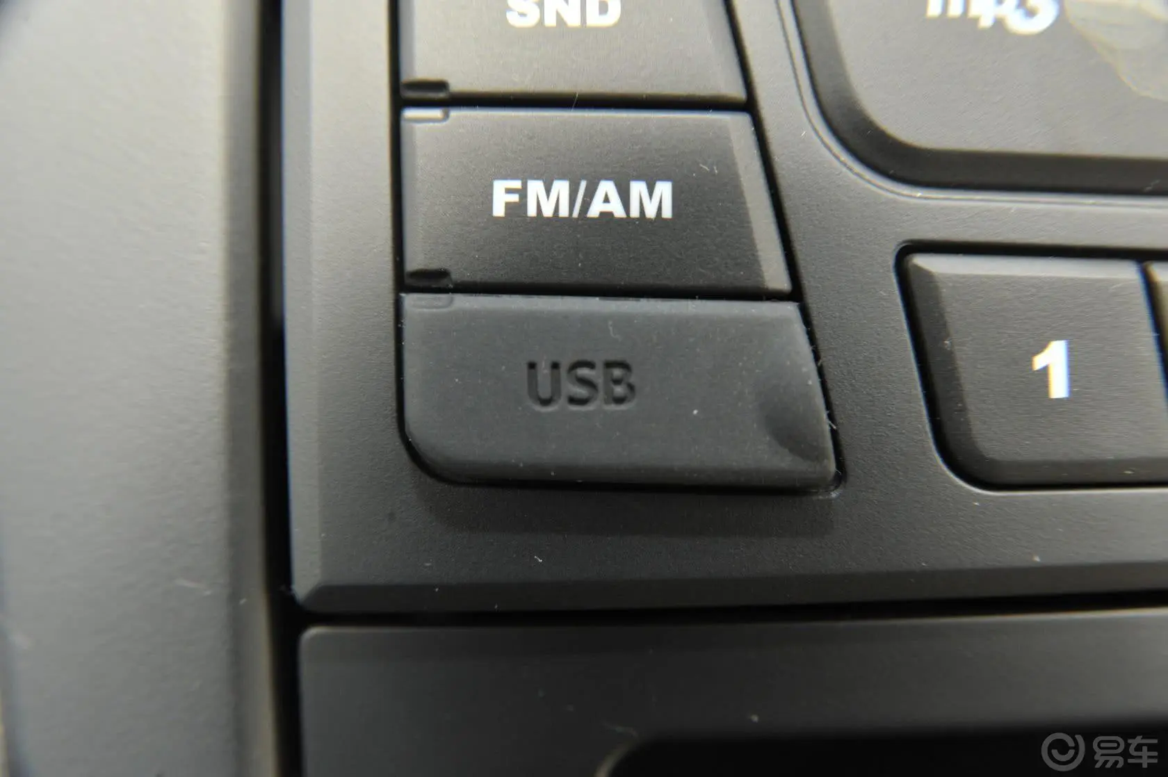 丘比特1.3L 手动 GL Csport 炫酷版USB接口