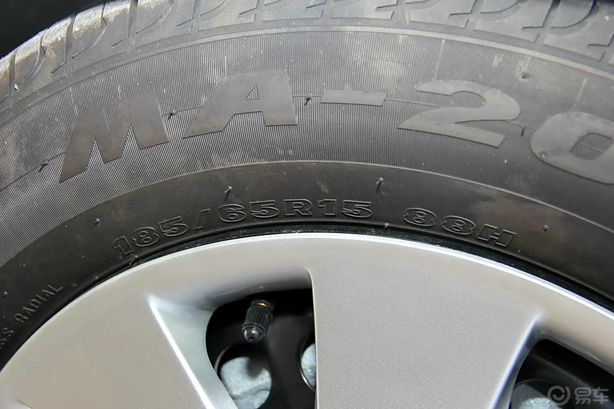 启辰R501.6L 自动 精彩版轮胎规格