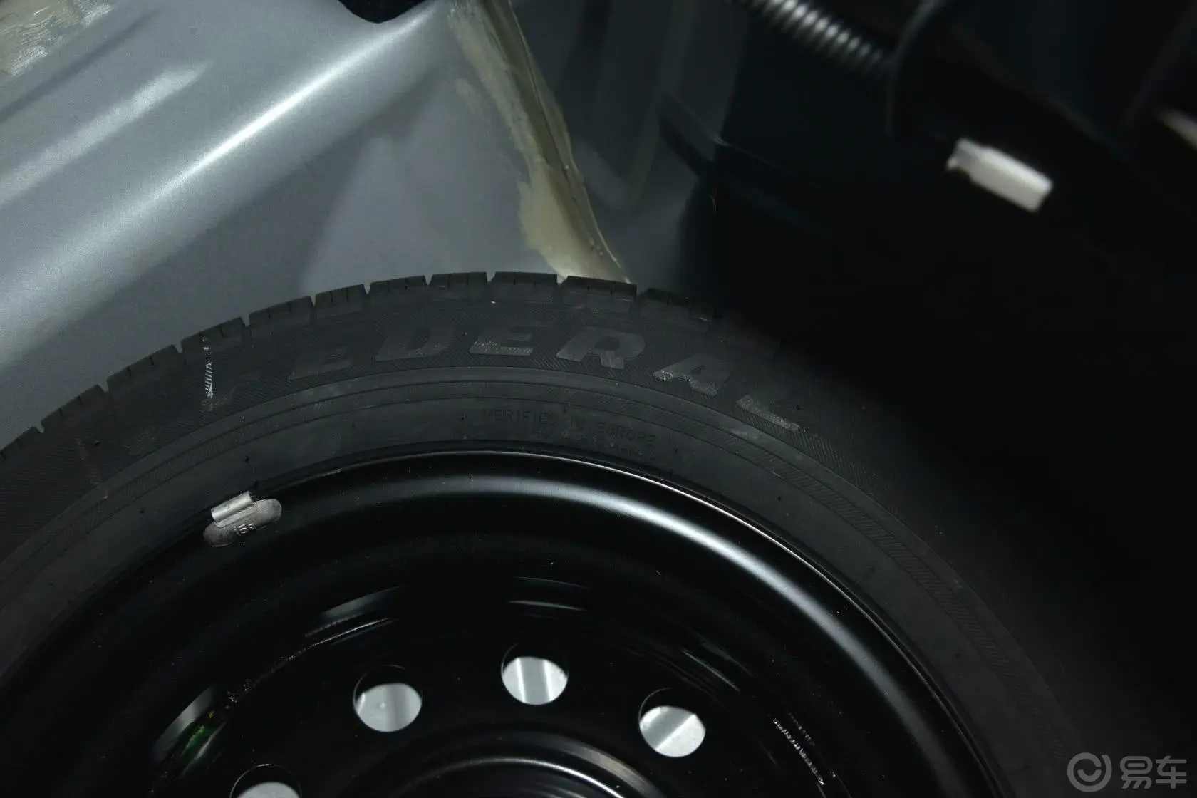 比亚迪F01.0L 自动 铉酷型备胎品牌