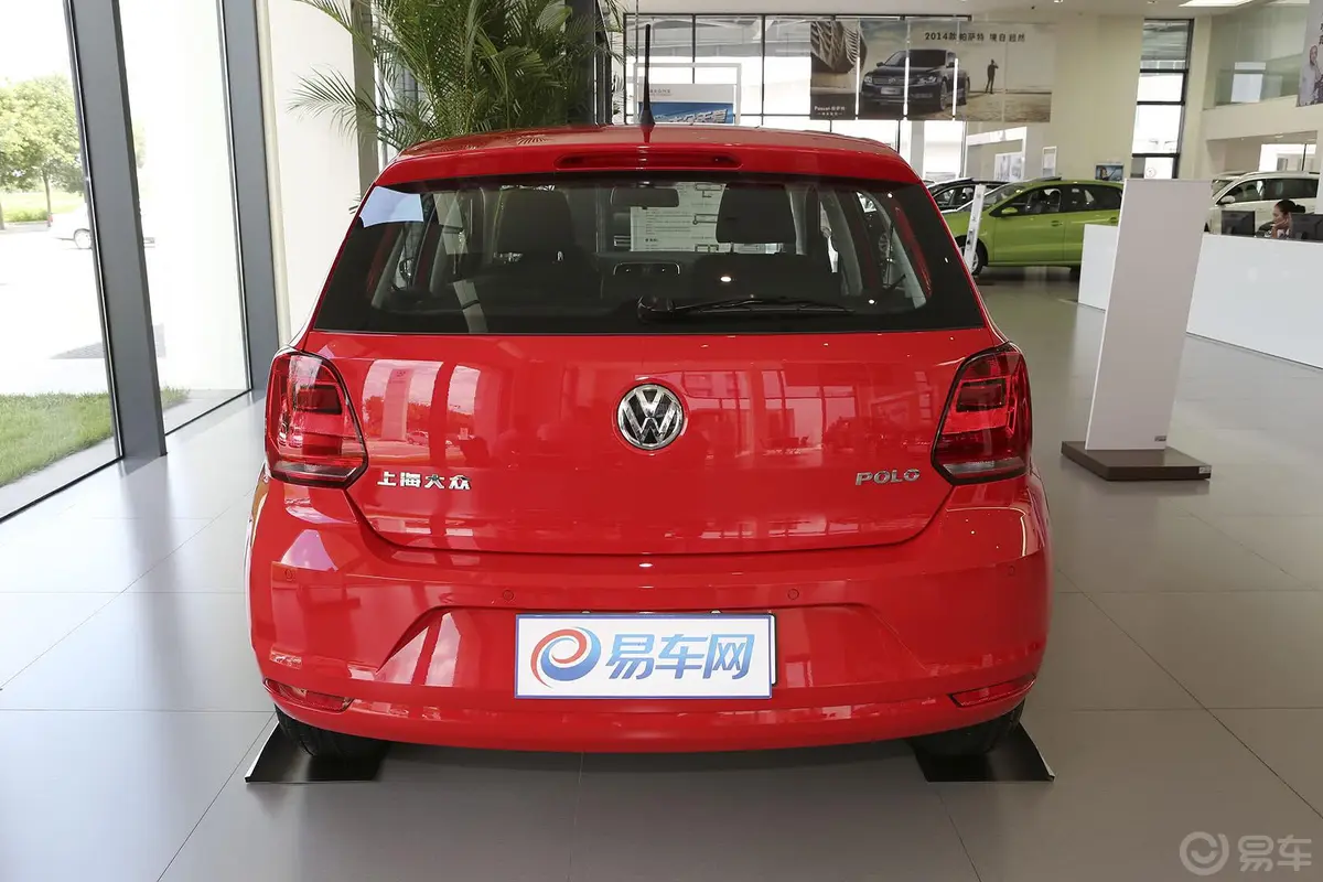 Polo1.4L 自动 舒适版正后水平