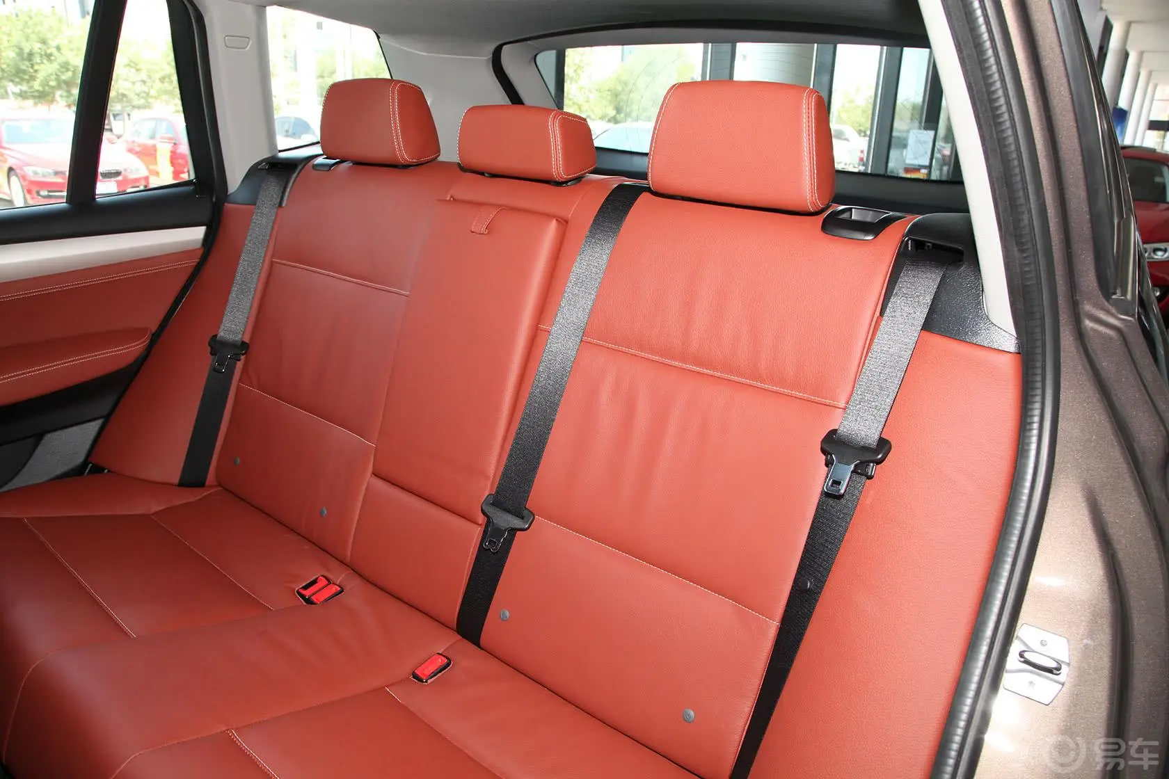 宝马X3(进口)改款 xDrive28i 领先型后排座椅