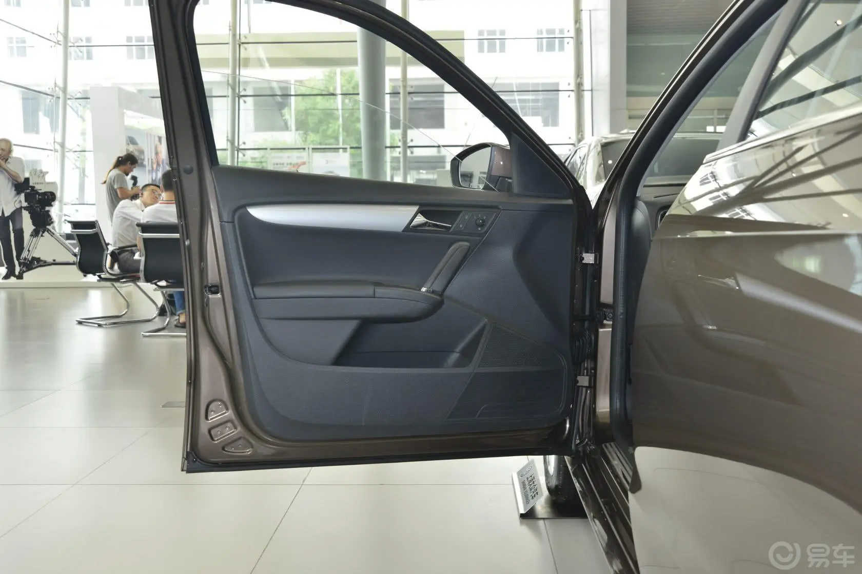 朗行1.6L 自动 舒适版内饰