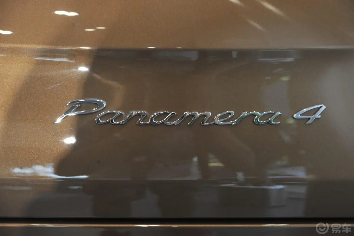 PanameraPanamera 4 3.0T尾标