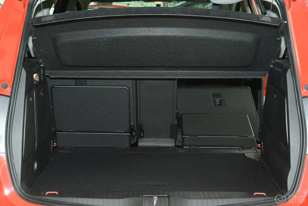 麦瑞纳1.4T 舒适型行李箱空间