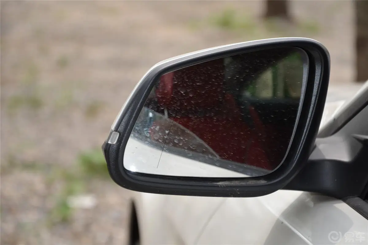宝马4系双门轿跑车 420i 设计套装型后视镜镜面（后）