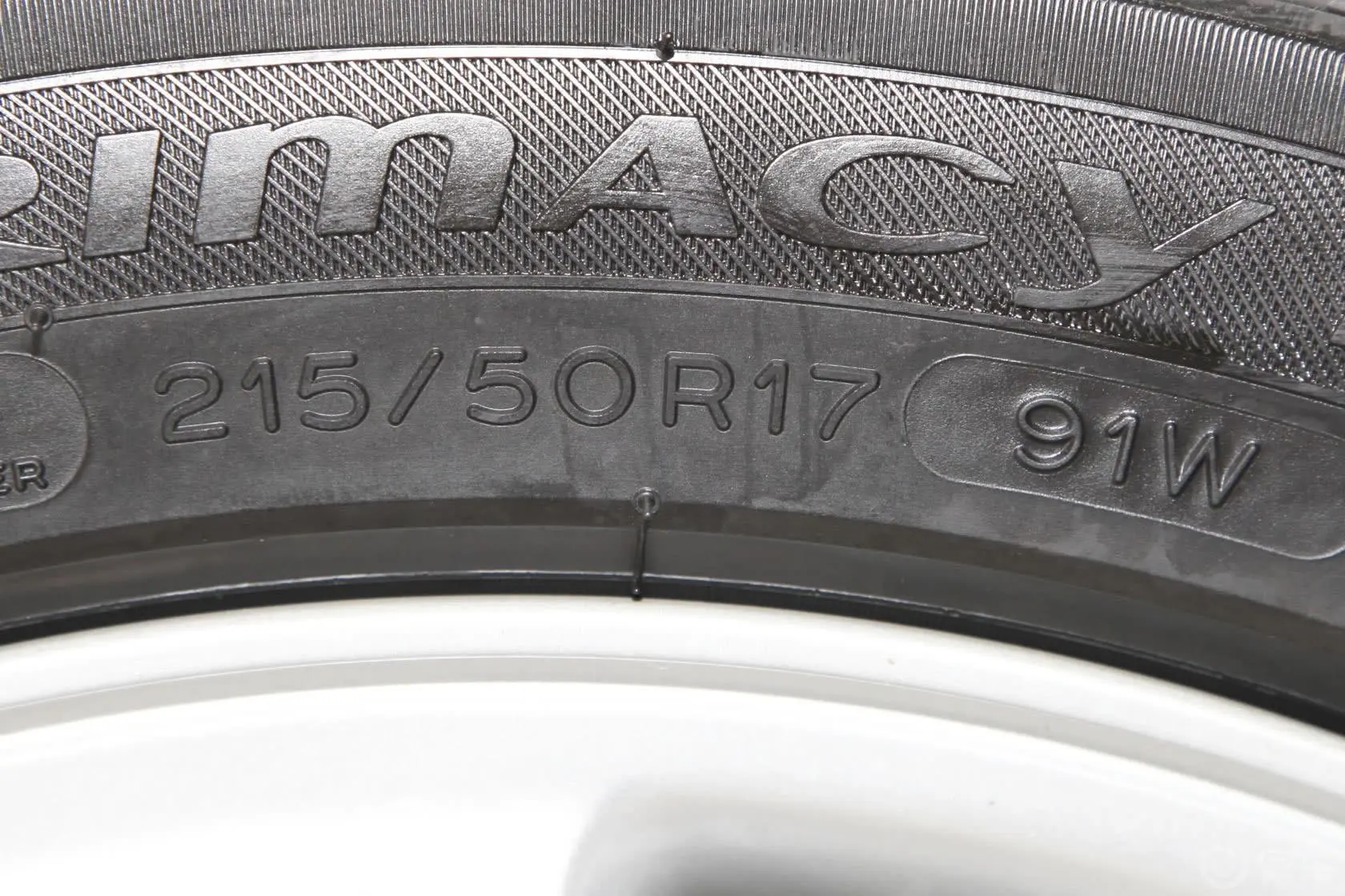 思锐1.5T 自动 尊贵型轮胎规格