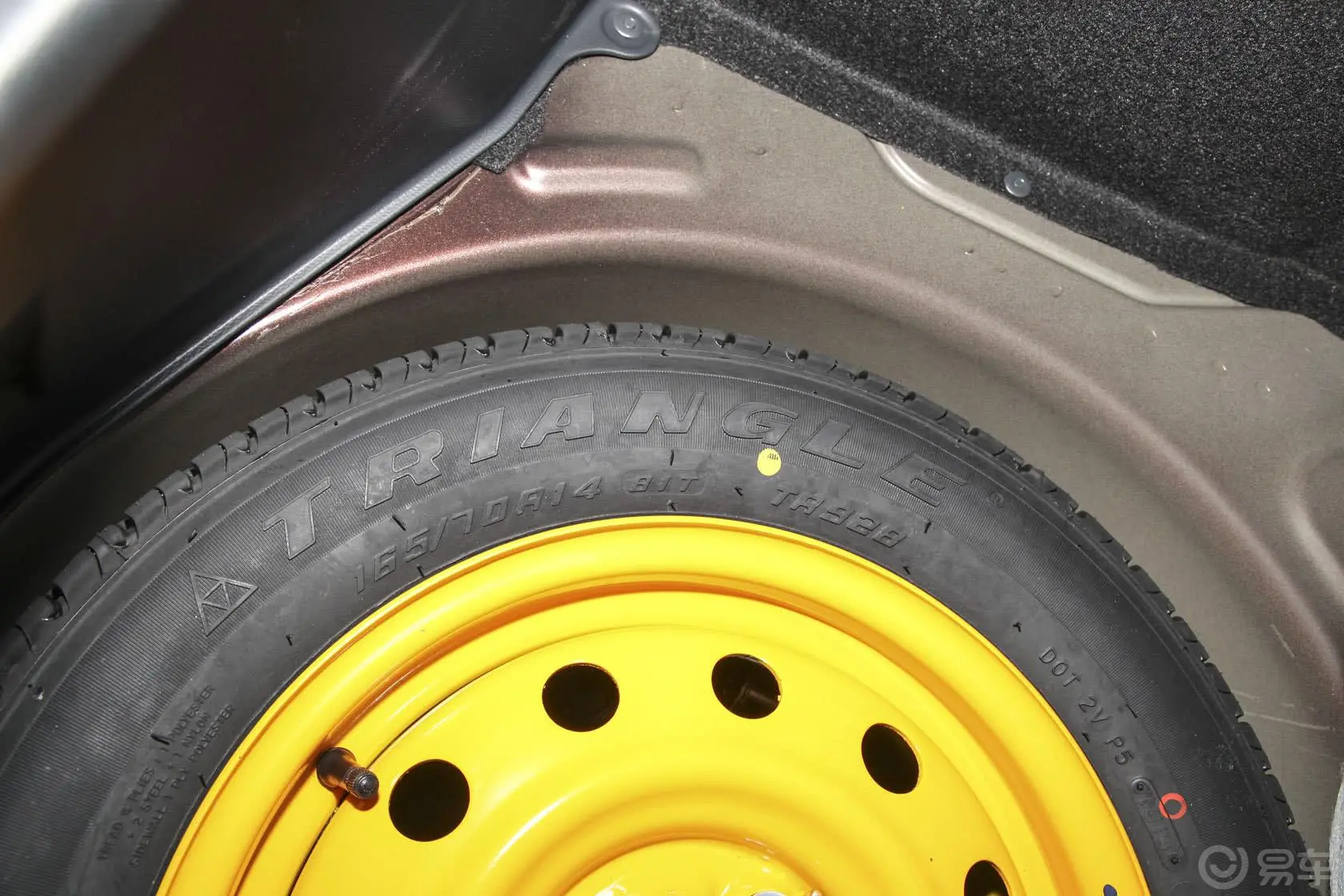 雨燕1.5L 自动 标准型备胎品牌