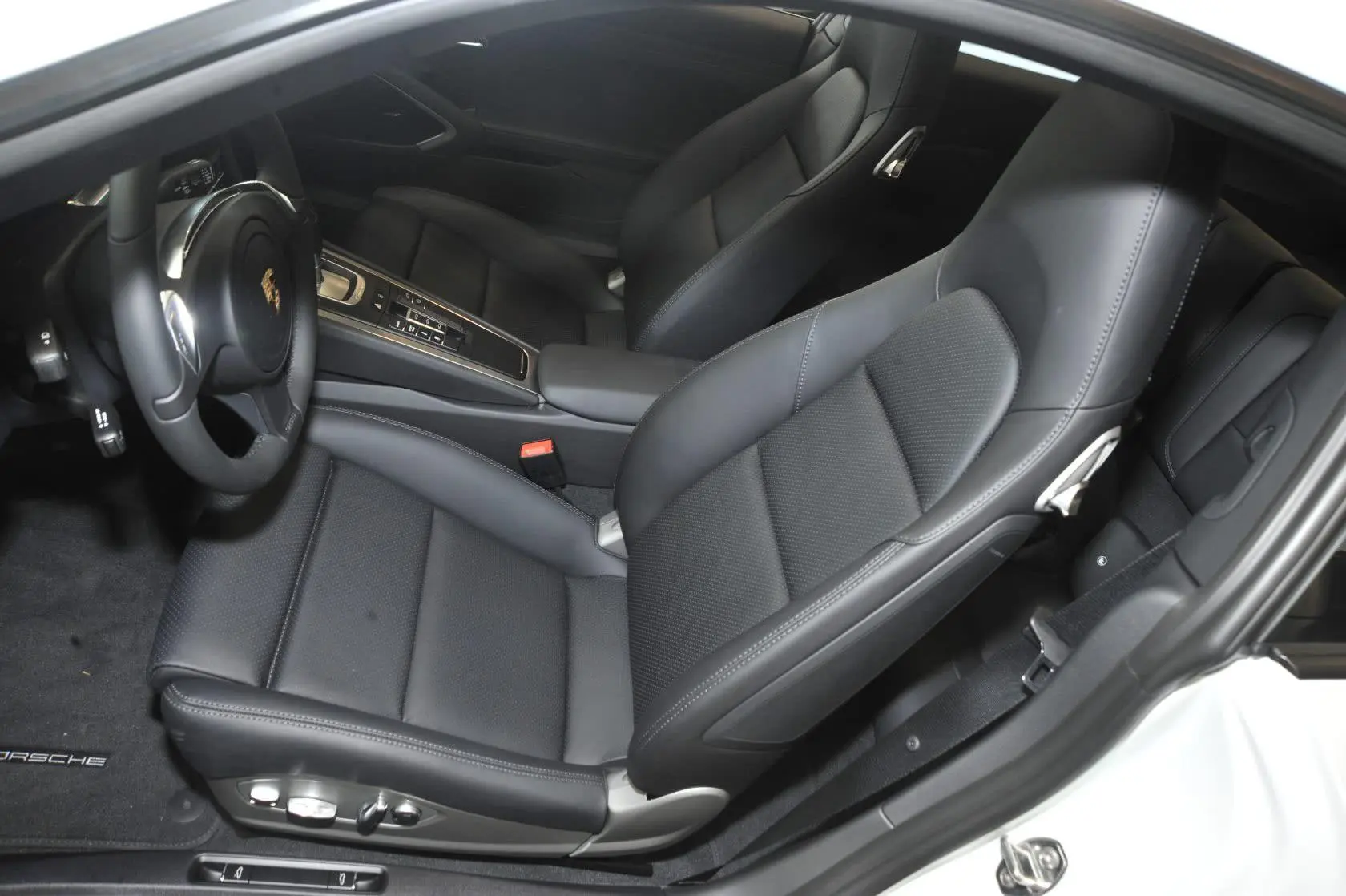 保时捷911Carrera S 3.8L驾驶员座椅